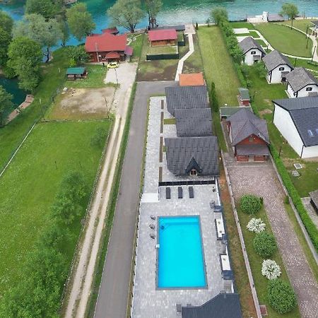 Holiday Houses Green Queen Bihać Zewnętrze zdjęcie